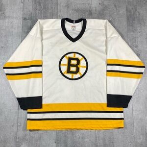 90s Vintage Boston Bruins Hockey Jersey